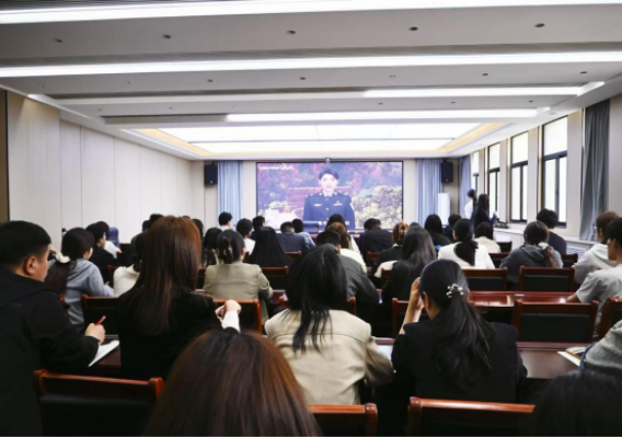 &ldquo;守牢安全底线 践行使命担当&rdquo;汝州职业技术学院开展4.15全民国家安全教育专题主题党日活动